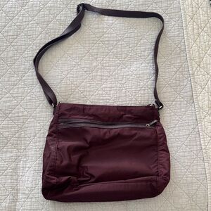 Thirty-One Burgundy Crossbody Bag